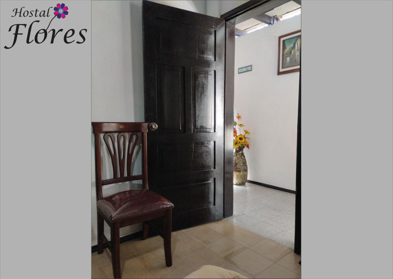 Hostal Flores Кито Экстерьер фото